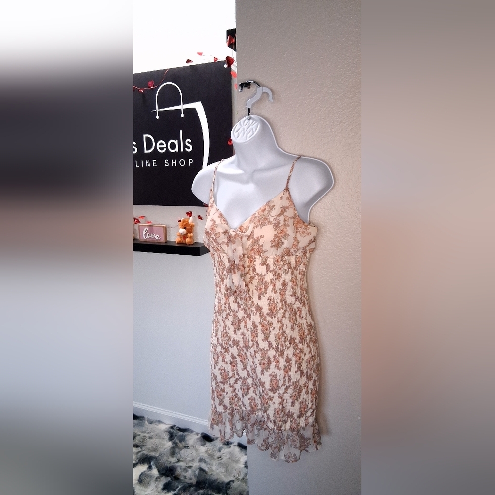 Floral Tie-Front Mini Dress - Picture 6 of 16